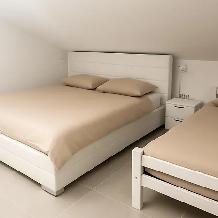 Διαμέρισμα Apartmaji Ziva